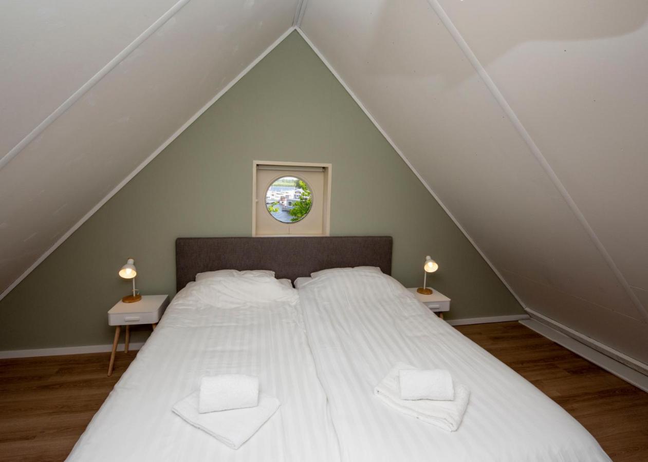 Vakantiehuis Bongel 1, Ter Herne テルヘルネ エクステリア 写真